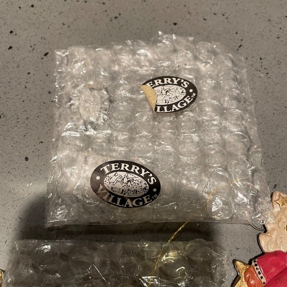 3 Terry's Village angel dog ornaments - Picture 2 of 4